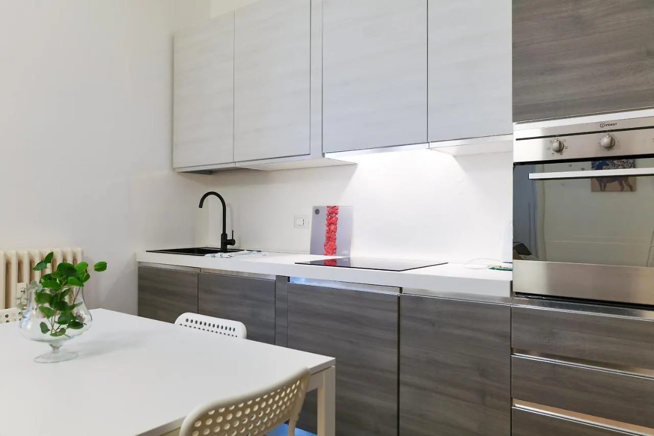 Primopiano - Copernico 10 Apartment Milan