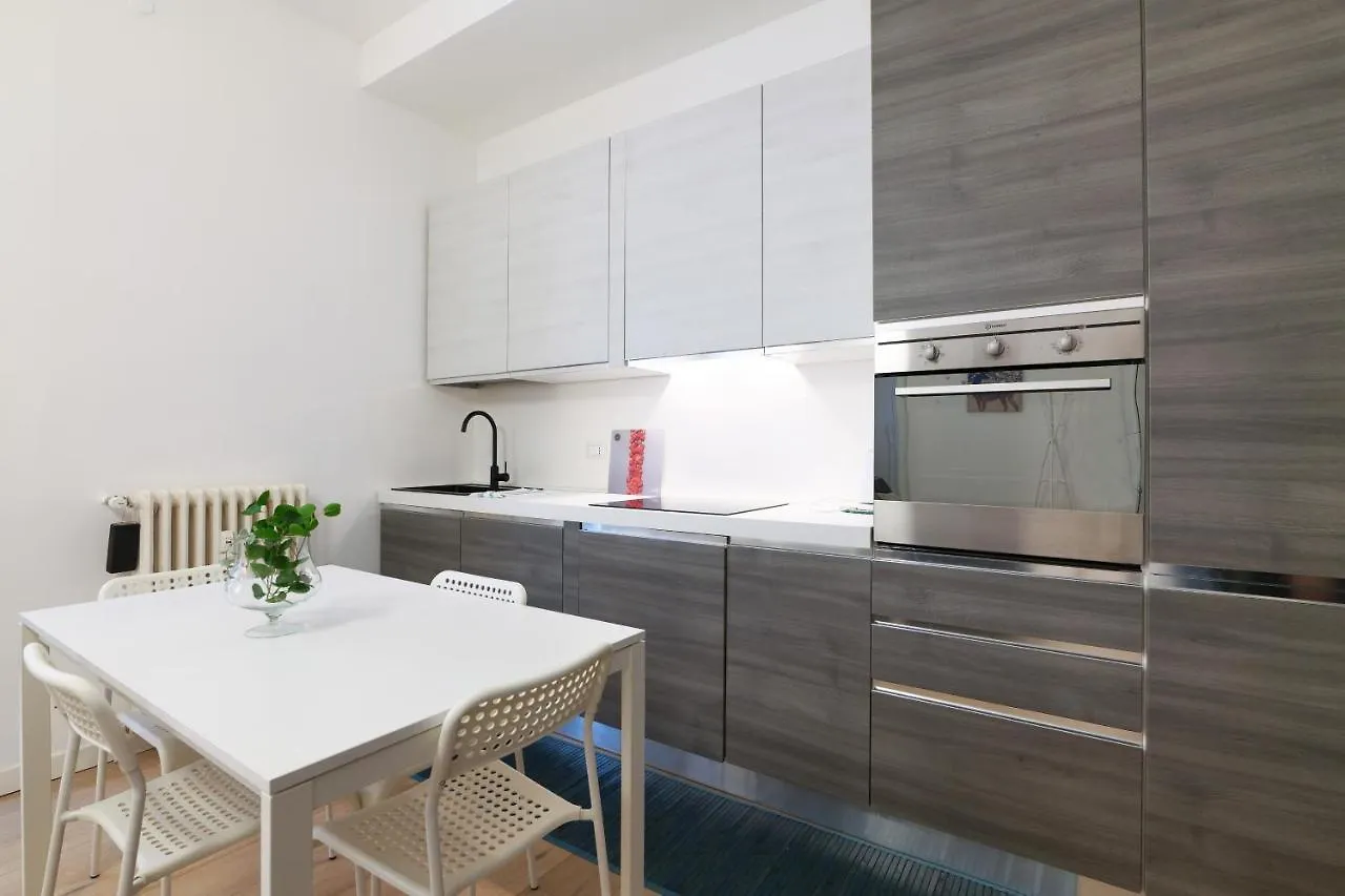 Apartamento Primopiano - Copernico 10 Milán