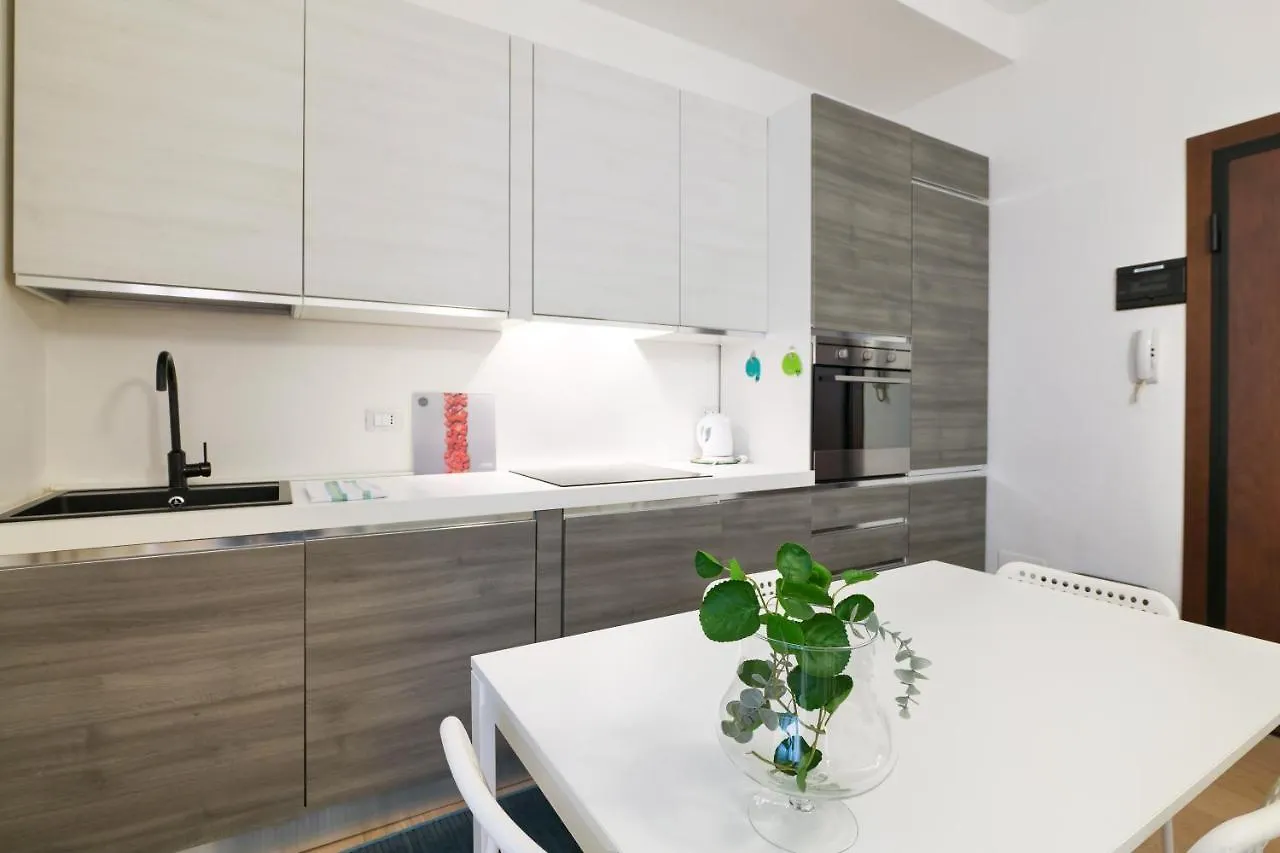 Apartamento Primopiano - Copernico 10 Milán