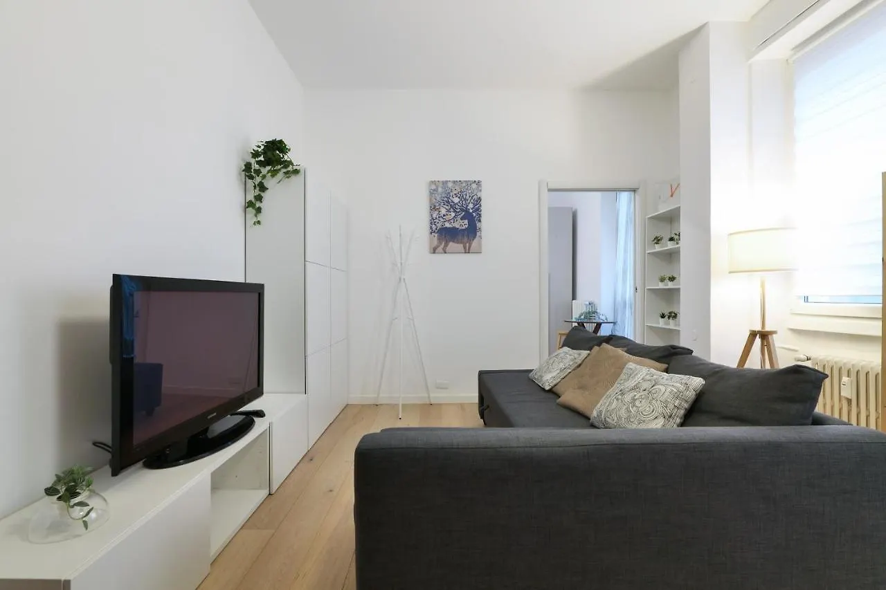 Apartamento Primopiano - Copernico 10 Milán