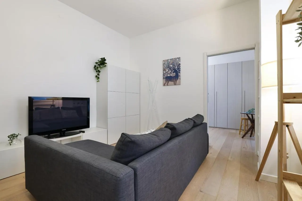 Primopiano - Copernico 10 Apartment Milan